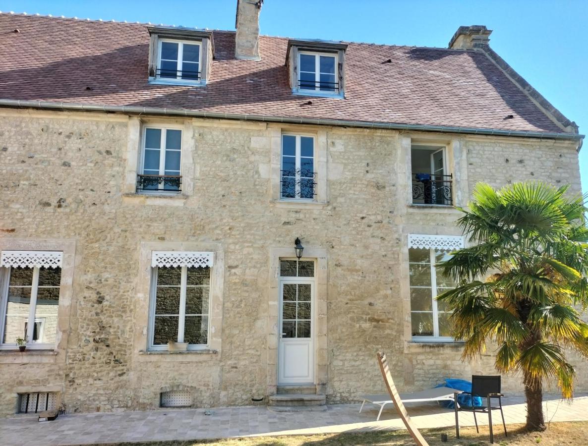 La Chambre Des Remparts ファレーズ エクステリア 写真